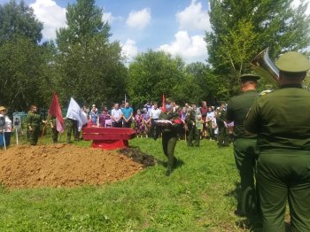 Захоронение воина Великой Отечественной Войны 